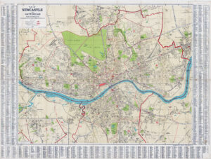 1920s Original antique map Plan of NEWCASTLE & GATESHEAD by Geographia